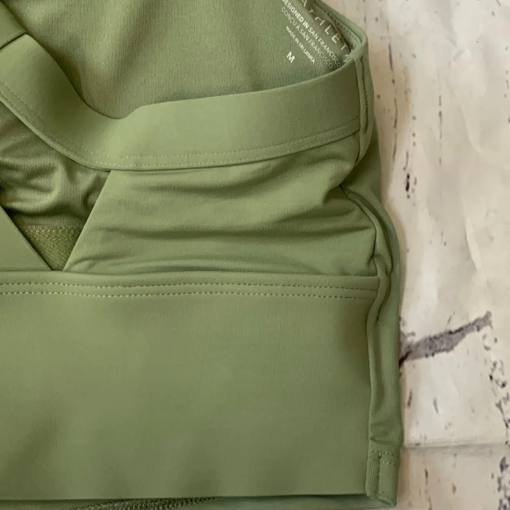 NWT Athleta Green Palm Conscious Crop Bikini Top - Picture 8 of 9